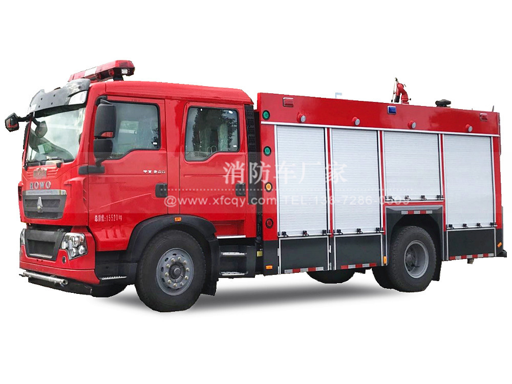 重汽T5G 5吨水罐消防车